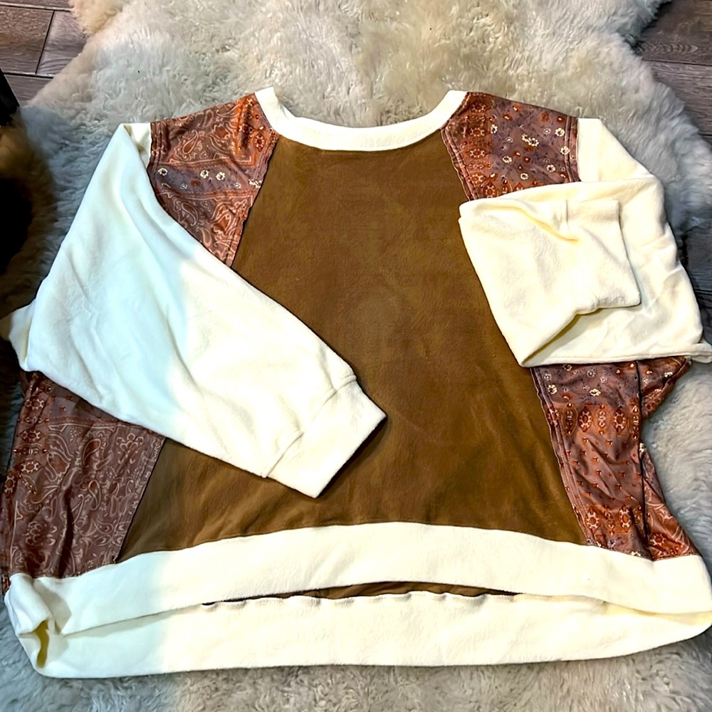 Women’s fancy plus size pull over shirt